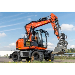 kubota-kw095-koparka-kolowa-prawy-bok-maszyny-z-ramieniem-zlozonym
