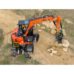 kubota-kw115-koparka-kolowa-widok-z-gory-praca-robocza