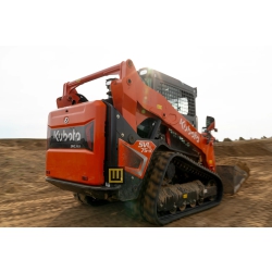 kubota-svl75-3-profesjonalna-ladowarka-gasienicowa-w-ruchu